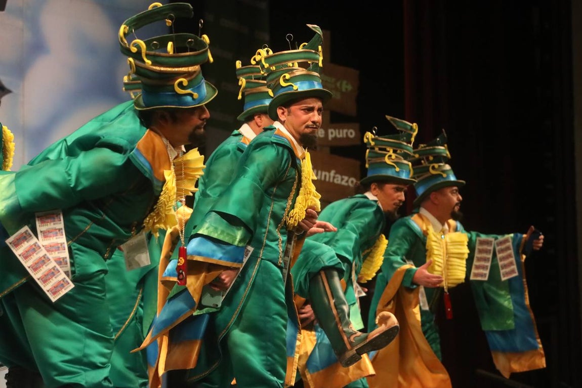 FOTOS: Chirigota Cosas del destino en el COAC 2019