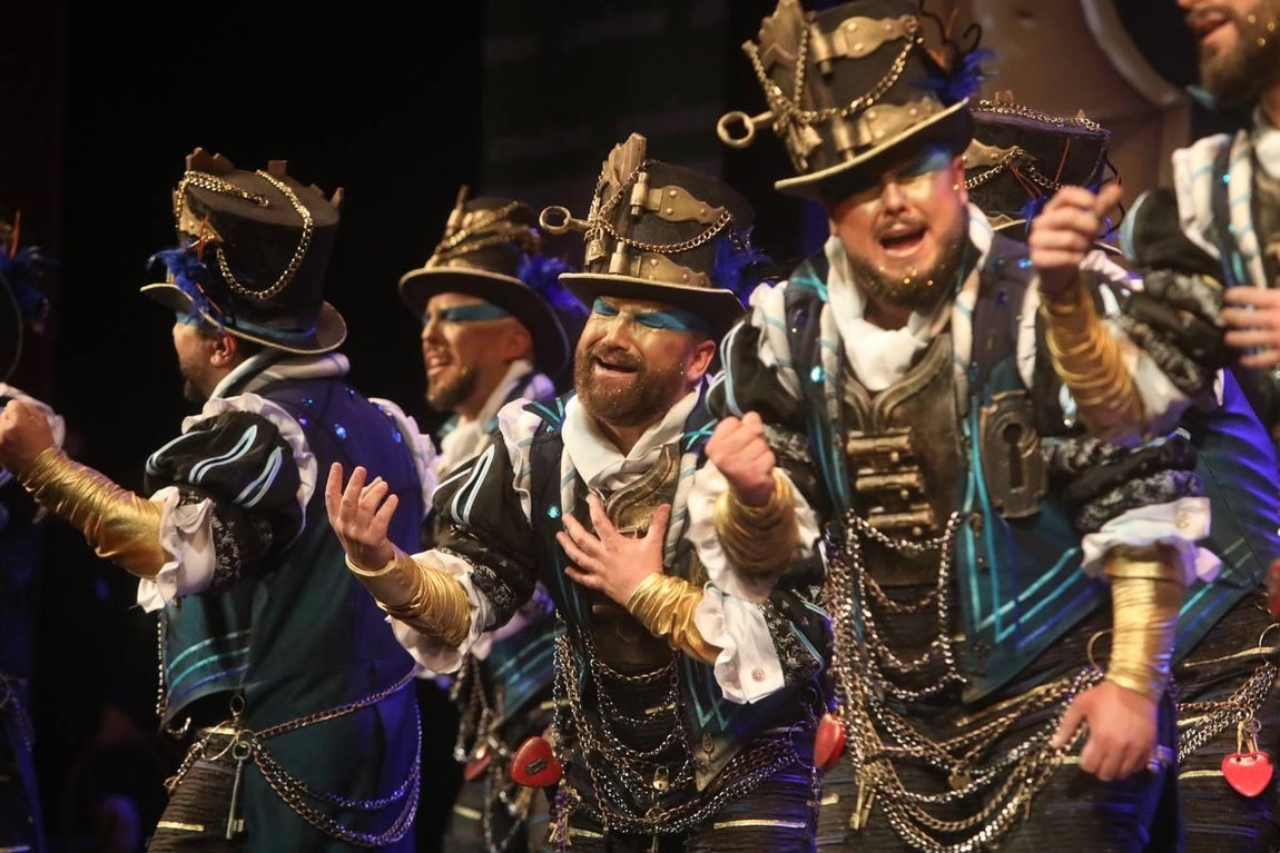 FOTOS: comparsa El cerrojero