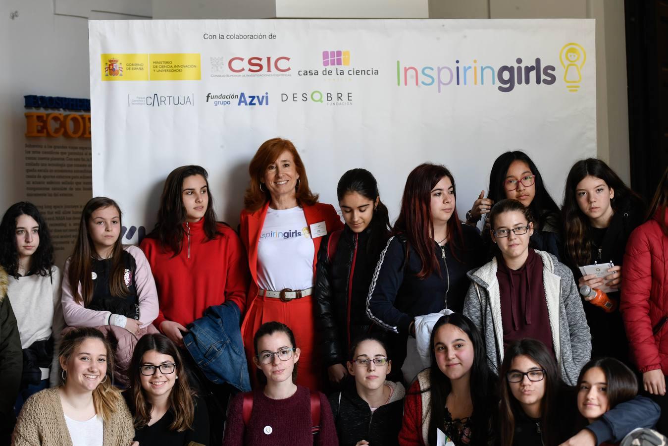 En imágenes, la jornada en Sevilla «Las niñas y la ciencia»