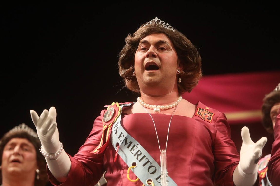 FOTOS: chirigota Este año ya me toca a mí