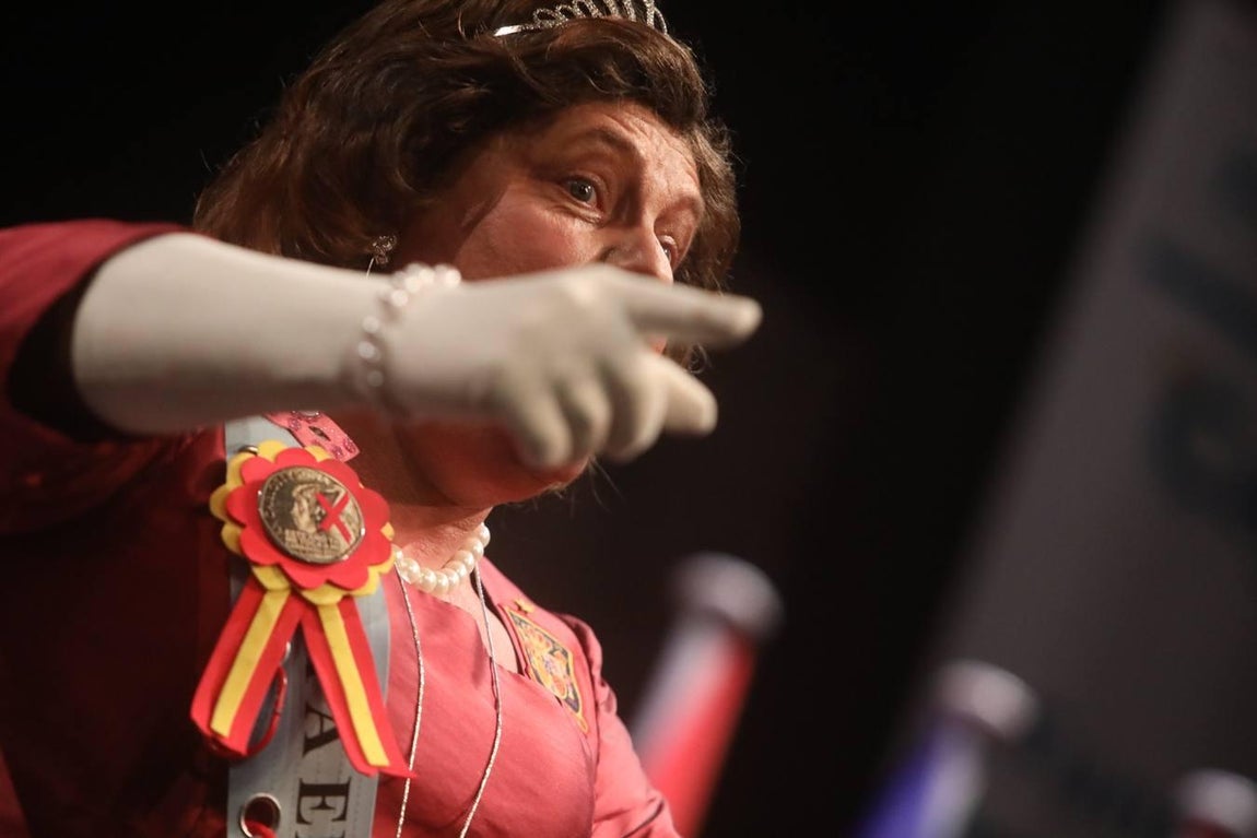 FOTOS: chirigota Este año ya me toca a mí