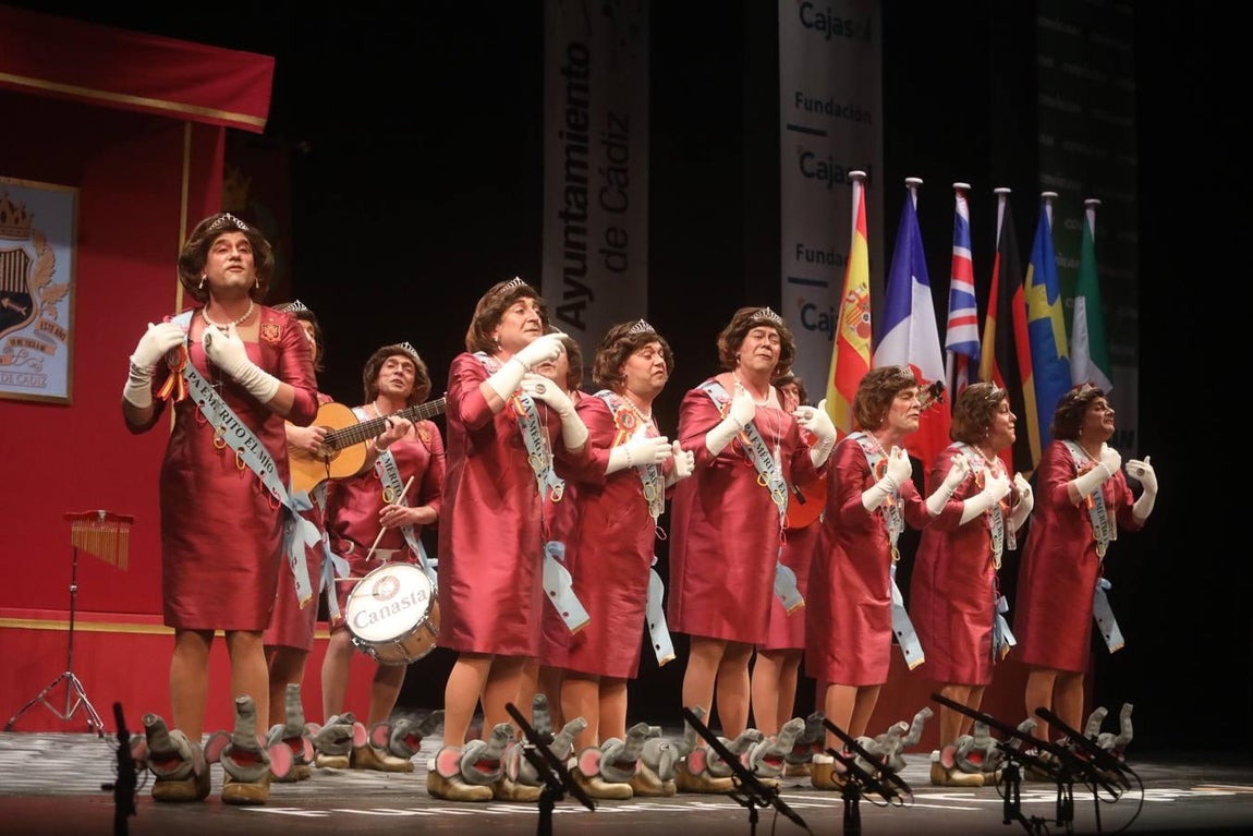 FOTOS: chirigota Este año ya me toca a mí