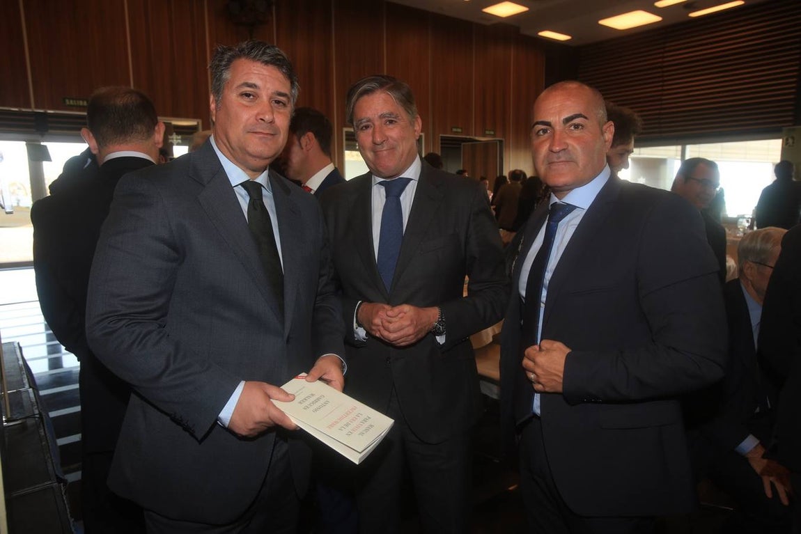 FOTOS: Antonio Garrigues Walker aborda en Cádiz el modelo social actual