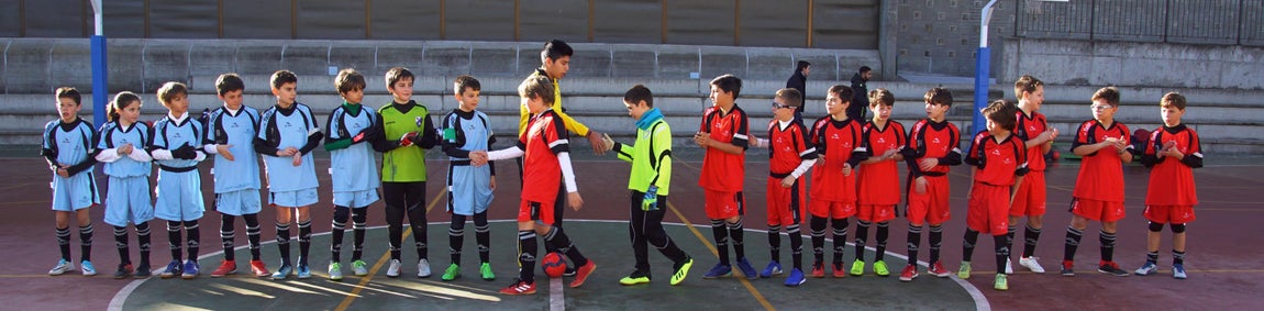Las mejores imágenes del encuentro de futsal alevín entre el Asunción Cuestablanca y el Amor de Dios. 