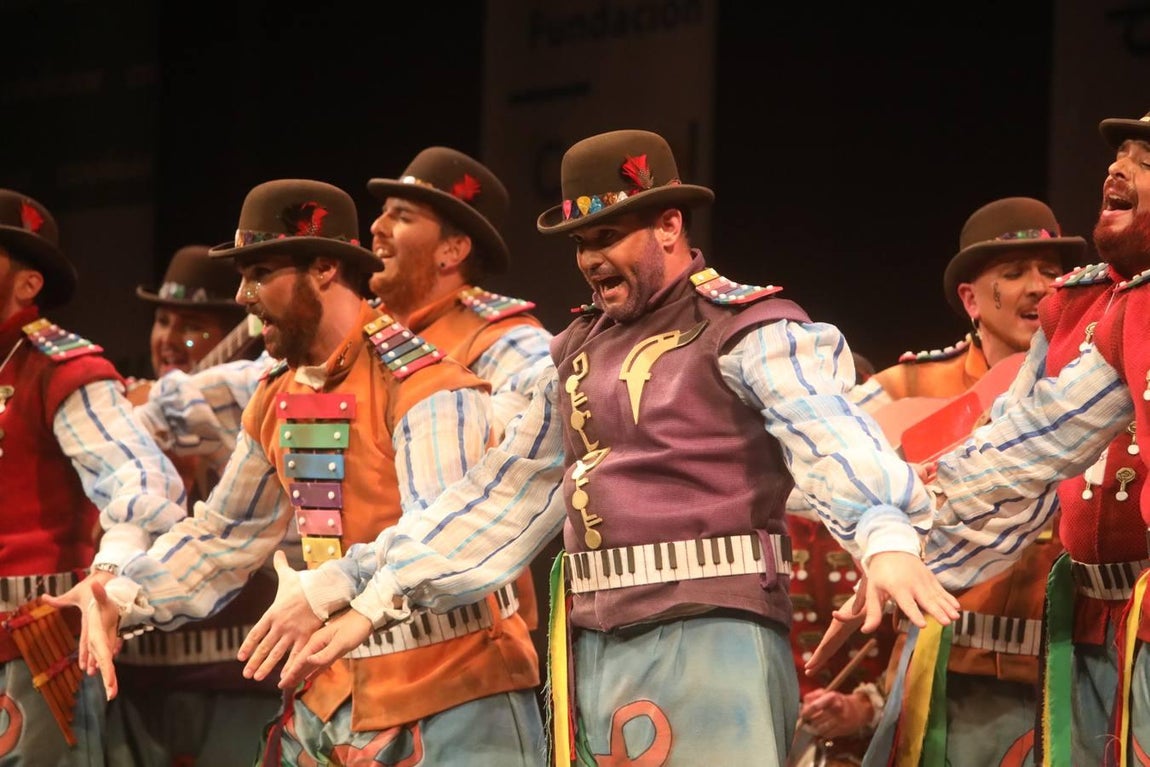 FOTOS: Comparsa Músicos Sin Fronteras en el COAC 2019