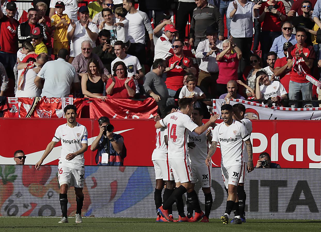 Las mejores imágenes del Sevilla FC - Barcelona