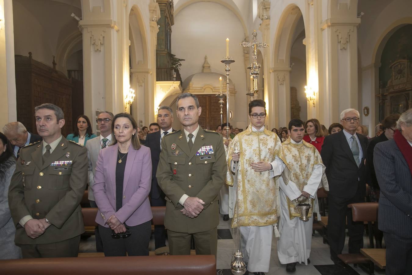 La imposición del fajín de general a la Esperanza de Córdoba, en imágenes