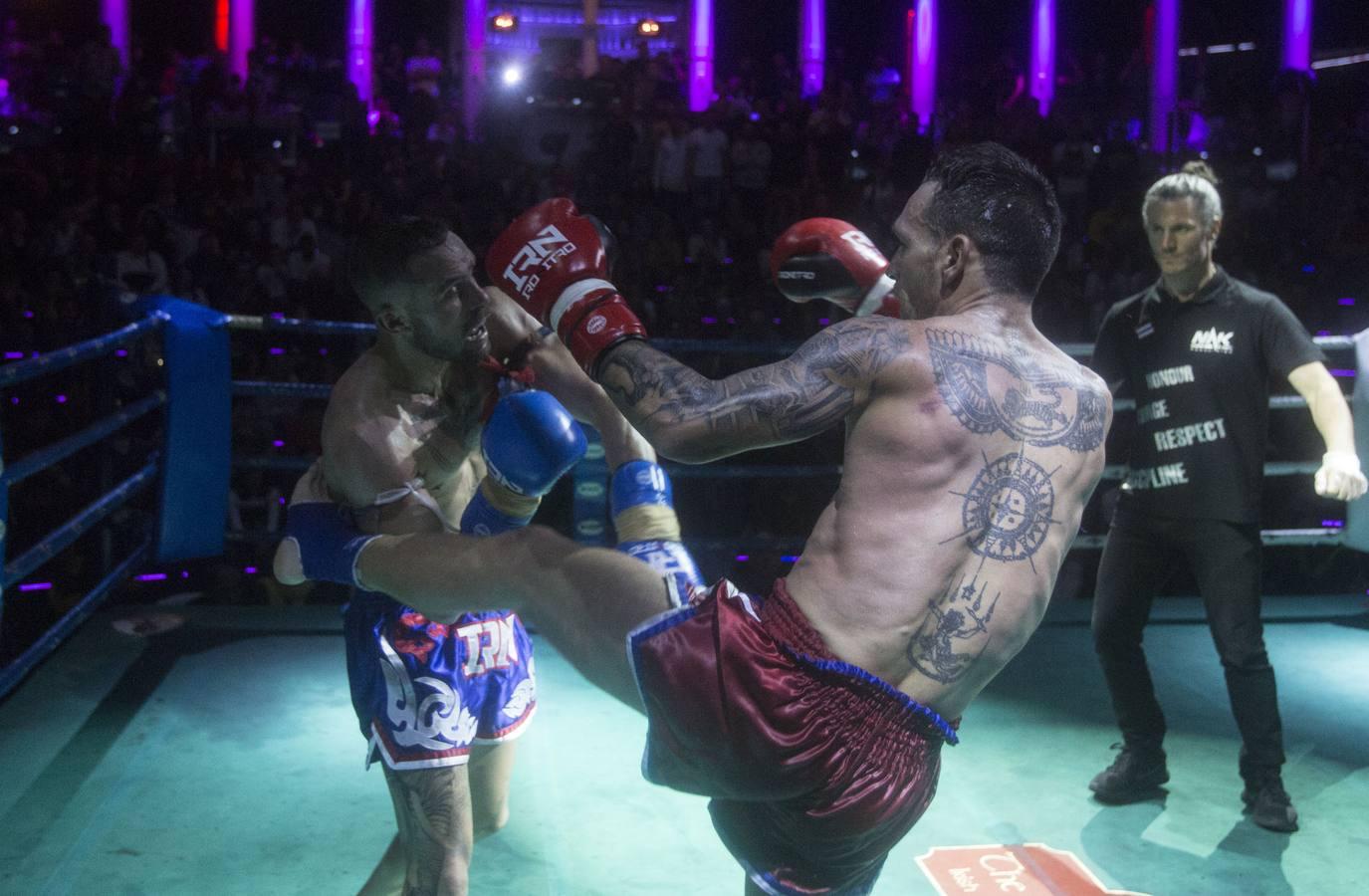 Las espectaculares imágenes del tercer campeonato mundial de muay thai para Carlos Coello