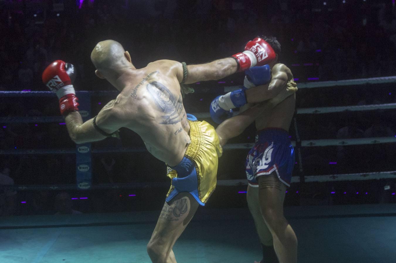 Las espectaculares imágenes del tercer campeonato mundial de muay thai para Carlos Coello