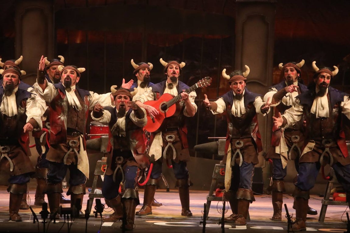 FOTOS: chirigota Los cabronísimos