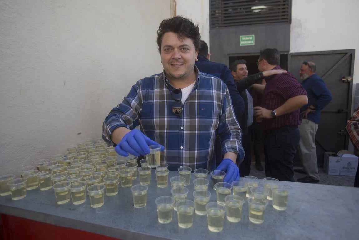 FOTOS: La Gambada de la Peña La tertulia de Doña Frasquita pone sabor al Carnaval de Cádiz