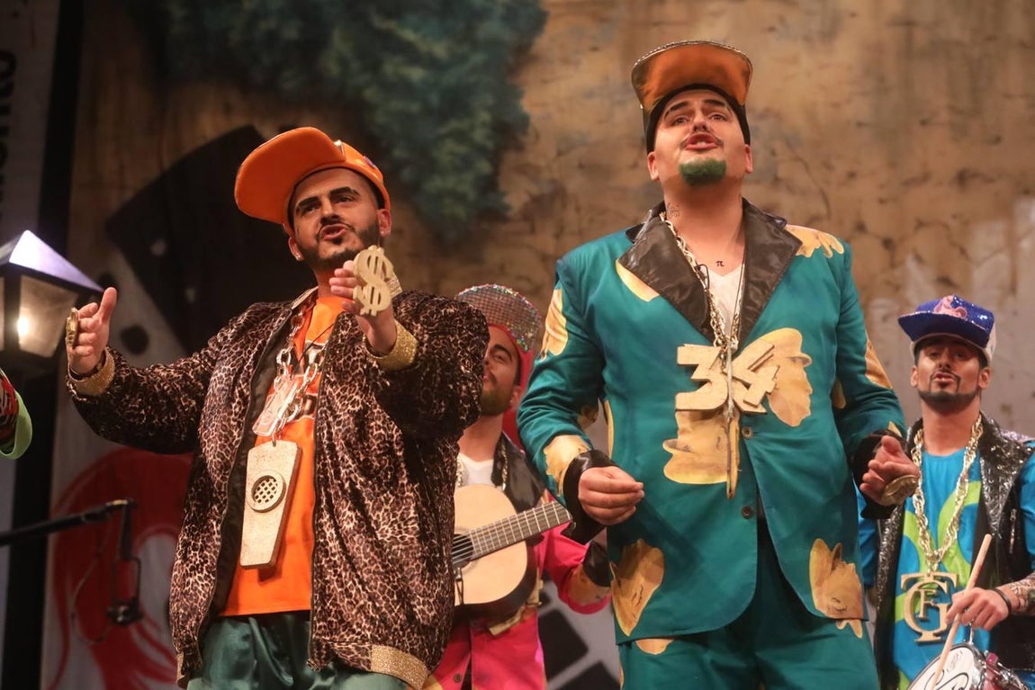 FOTOS: chirigota Daddy Cadi en el COAC 2019