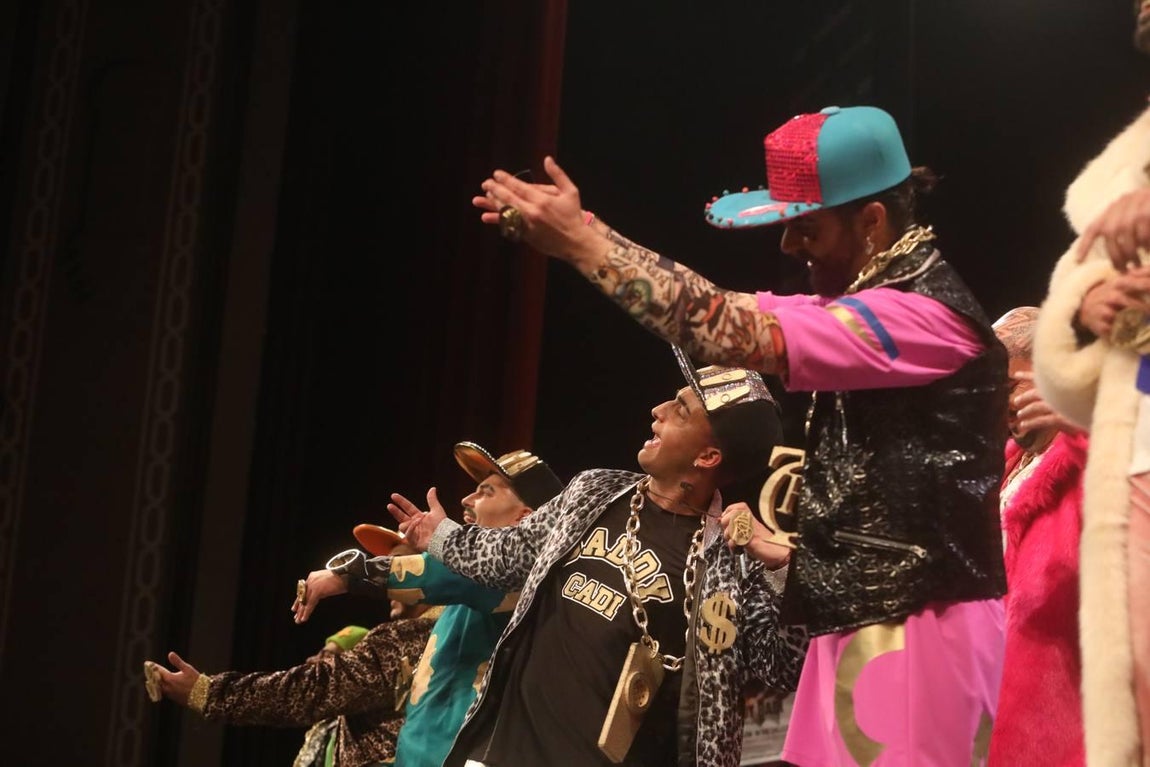 FOTOS: chirigota Daddy Cadi en el COAC 2019