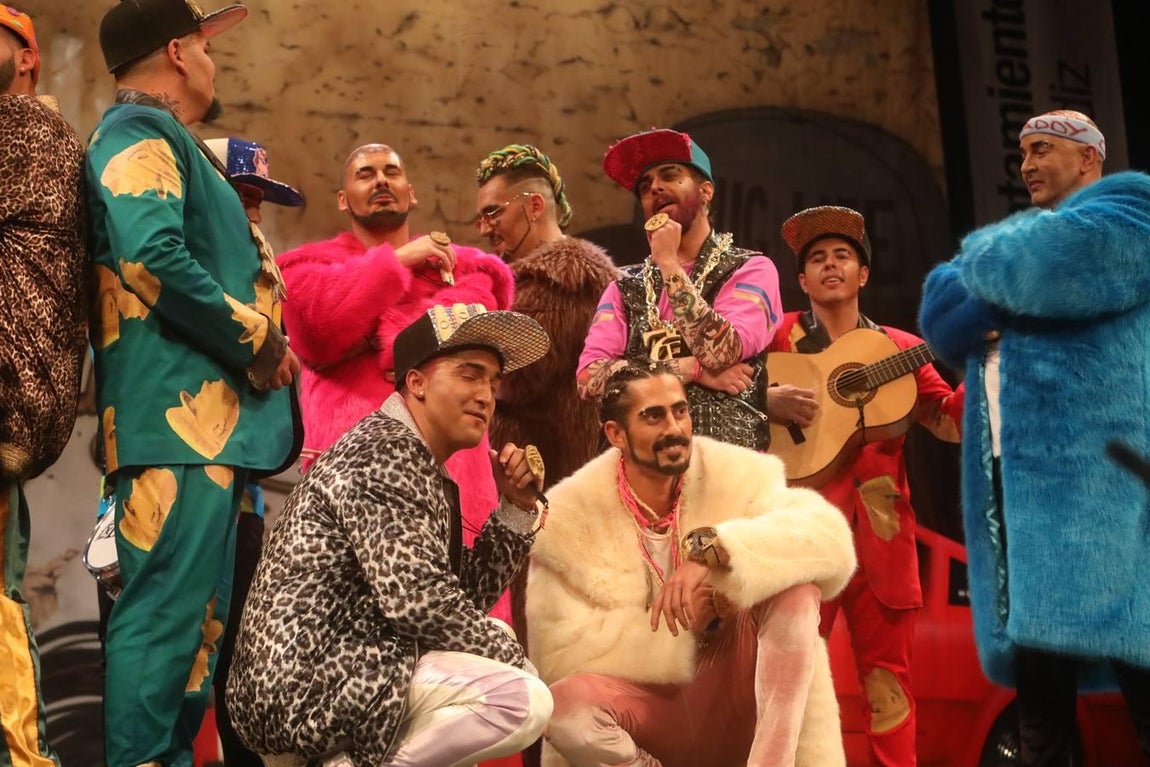 FOTOS: chirigota Daddy Cadi en el COAC 2019