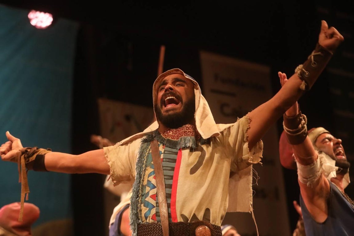 FOTOS: Comparsa La Tierra Prometida en el COAC 2019