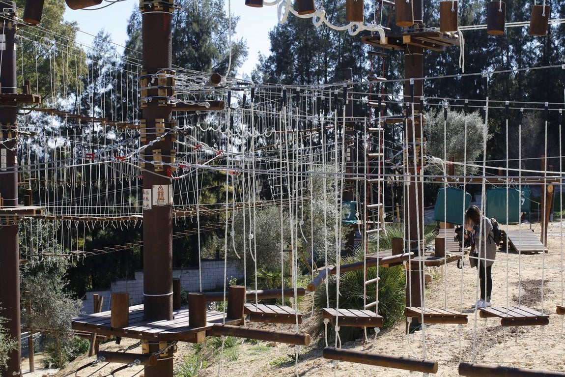El nuevo parque multiaventura de Hornachuelos, en imágenes