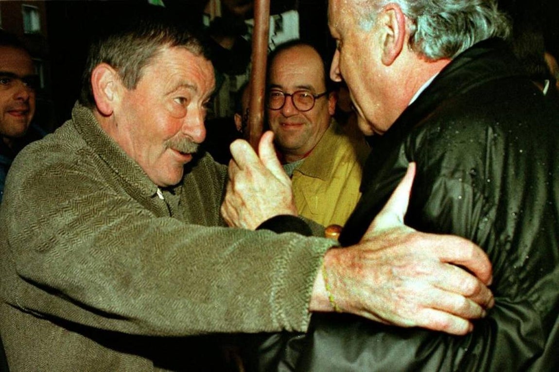 La ambigüedad respecto a la banda terrorista fue uno de los aspectos más criticados de la carrera del político, perteneciente a la facción más soberanista del PNV.. 