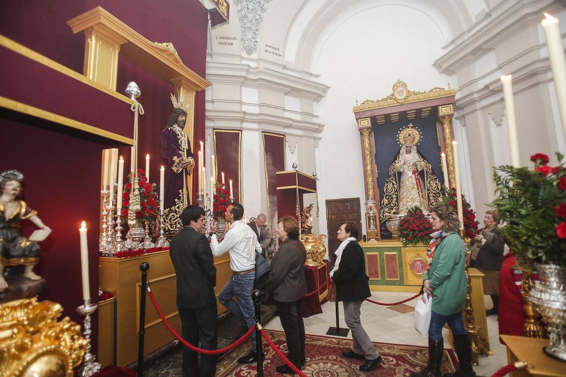 En imágenes, el primer viernes de marzo como antesala de la Cuaresma en Córdoba