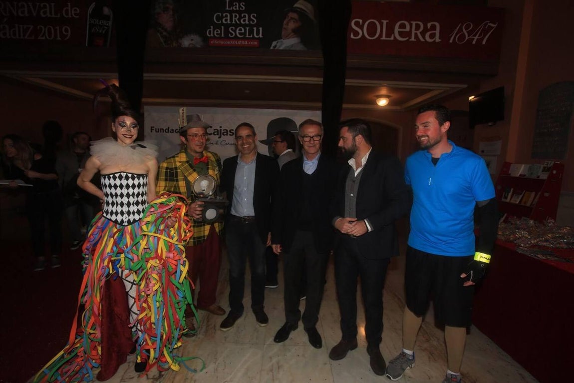 Políticos y famosos no se pierden la Gran Final del Falla