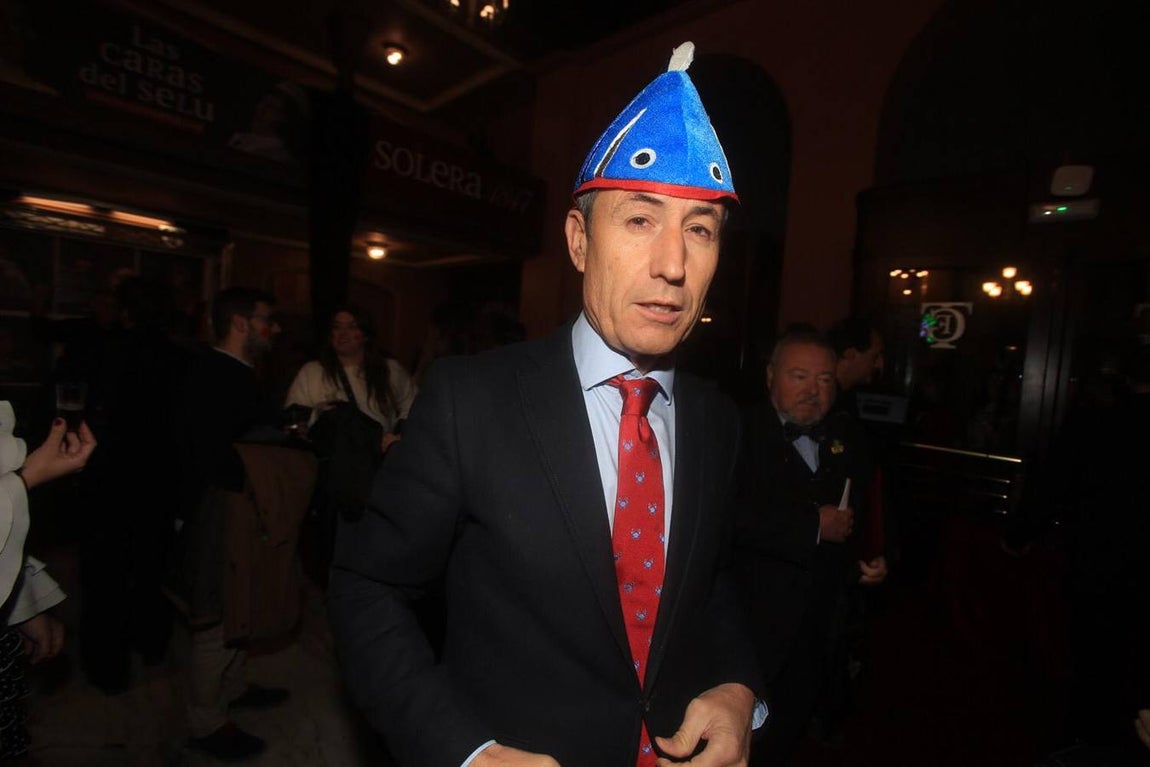 Políticos y famosos no se pierden la Gran Final del Falla