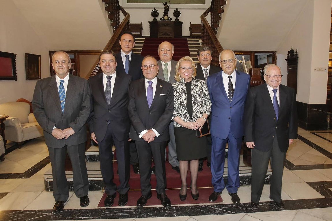 La entrega de las Insignias de Oro del Círculo de la Amistad, en imágenes