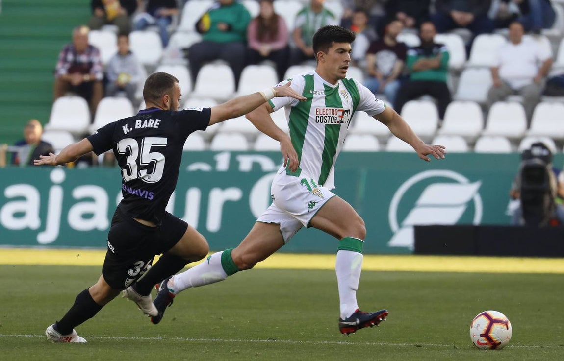 Las mejores jugadas del Córdoba-Málaga, en imágenes