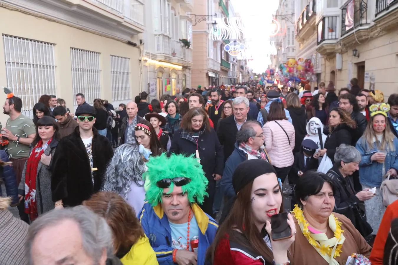 Fotos: Ambiente en las calles del centro en la tarde del sábado de Carnaval