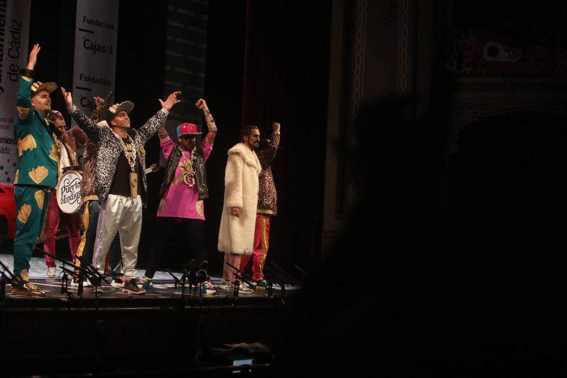 FOTOS: chirigota Daddy Cadi en el COAC 2019