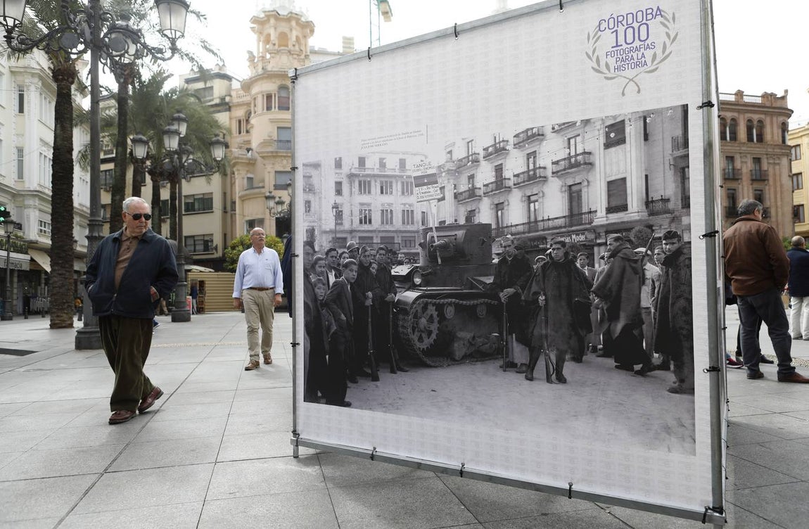 La exposición fotográfica del Archivo Municipal de Córdoba, en imágenes