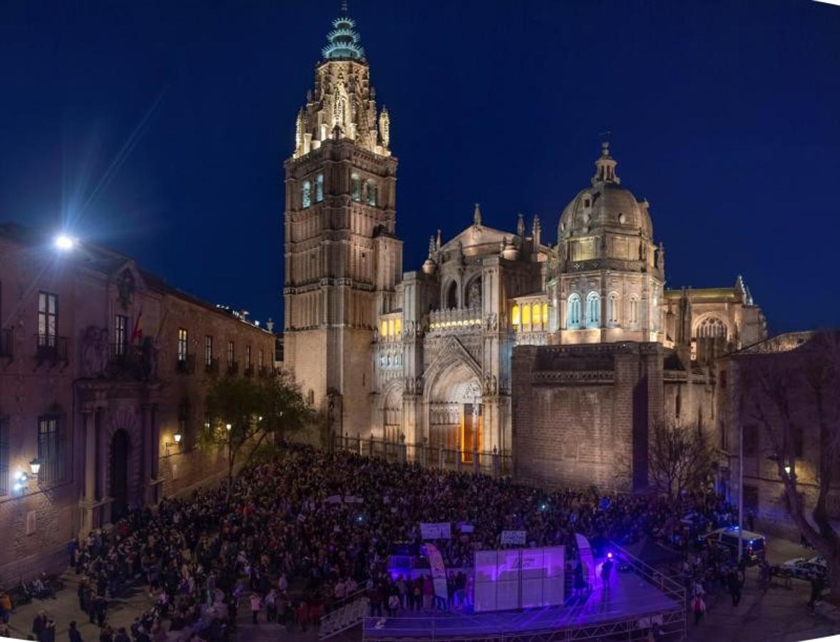 Multitudinaria manifestación en Toledo con motivo del 8-M