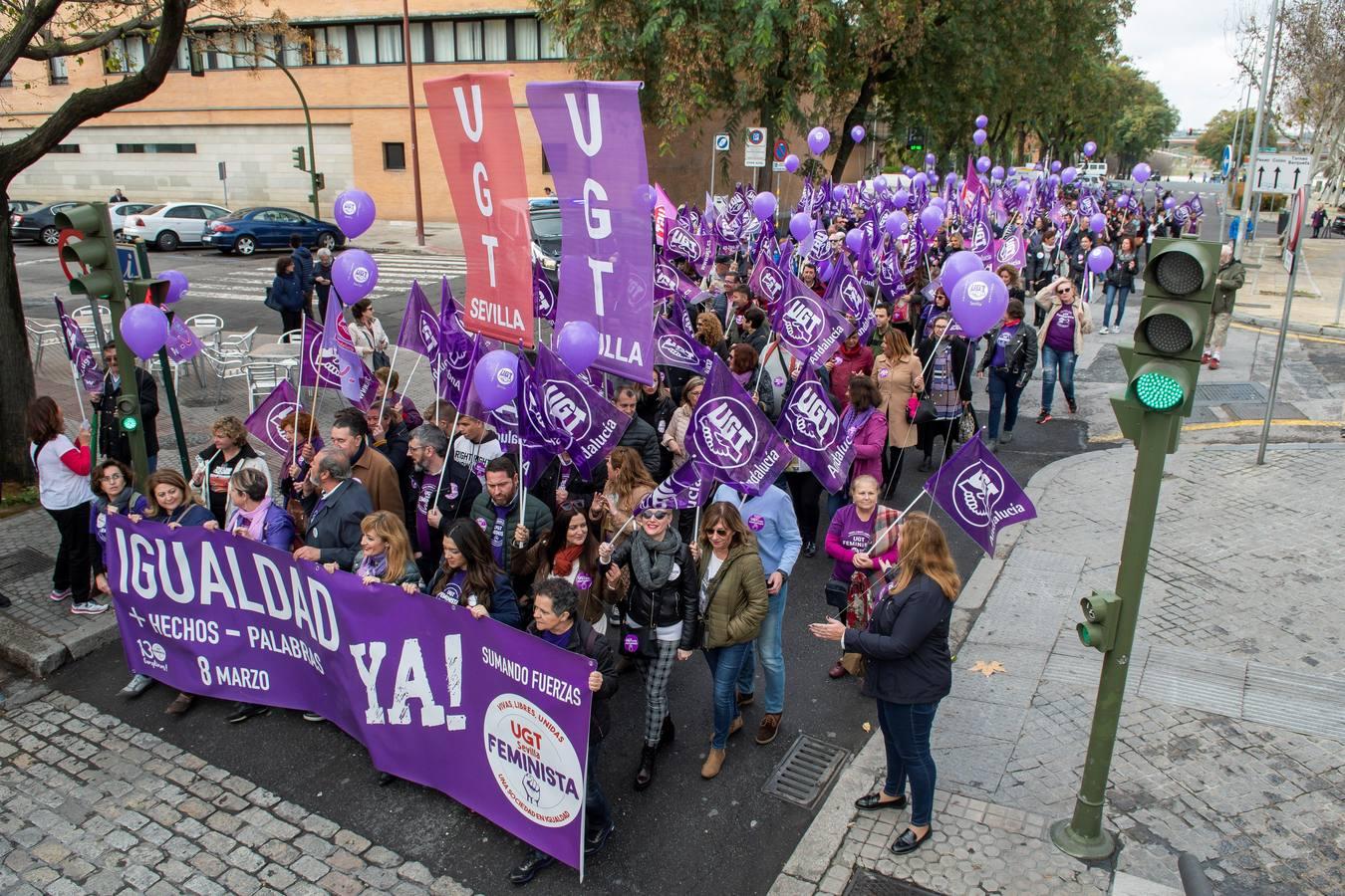 Fotogalería: Así ha sido la mañana del 8M en Sevilla