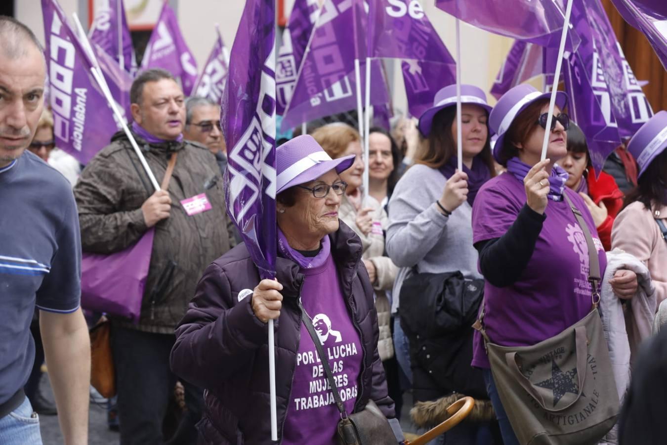 Fotogalería: Así ha sido la mañana del 8M en Sevilla