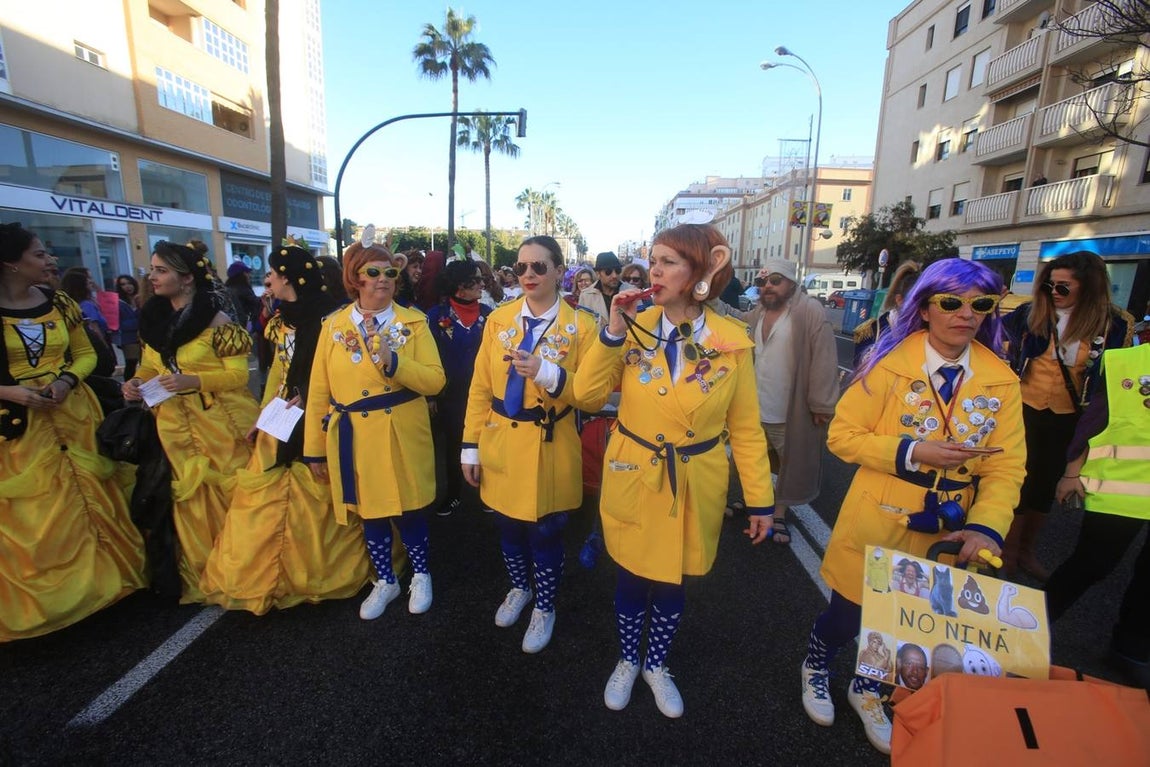 FOTOS: Las imágenes de la marcha del 8-M por Cádiz