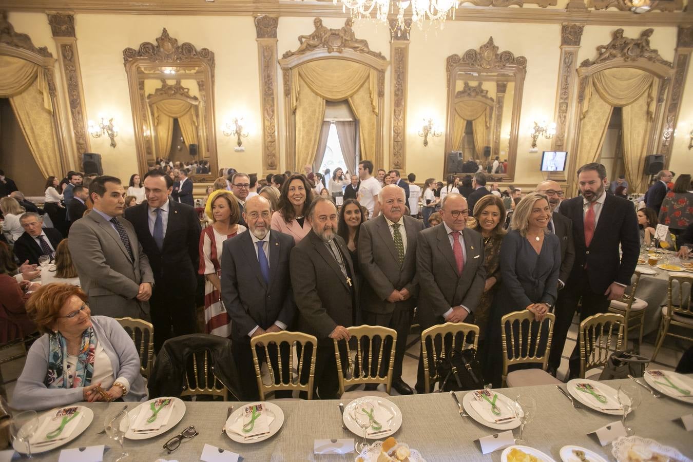 La comida solidaria de la Fundación Bangassou, en imágenes