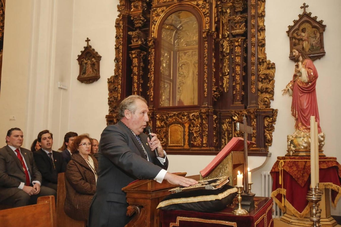 La toma de posesión de la nueva junta de gobierno de los Dolores, en imágenes