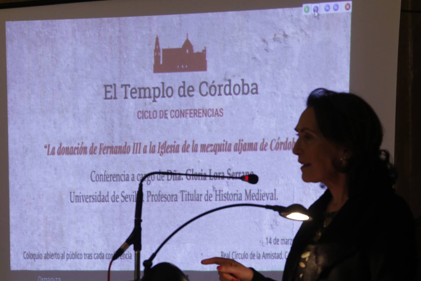 La conferencia de Gloria Lora en Córdoba, en imágenes