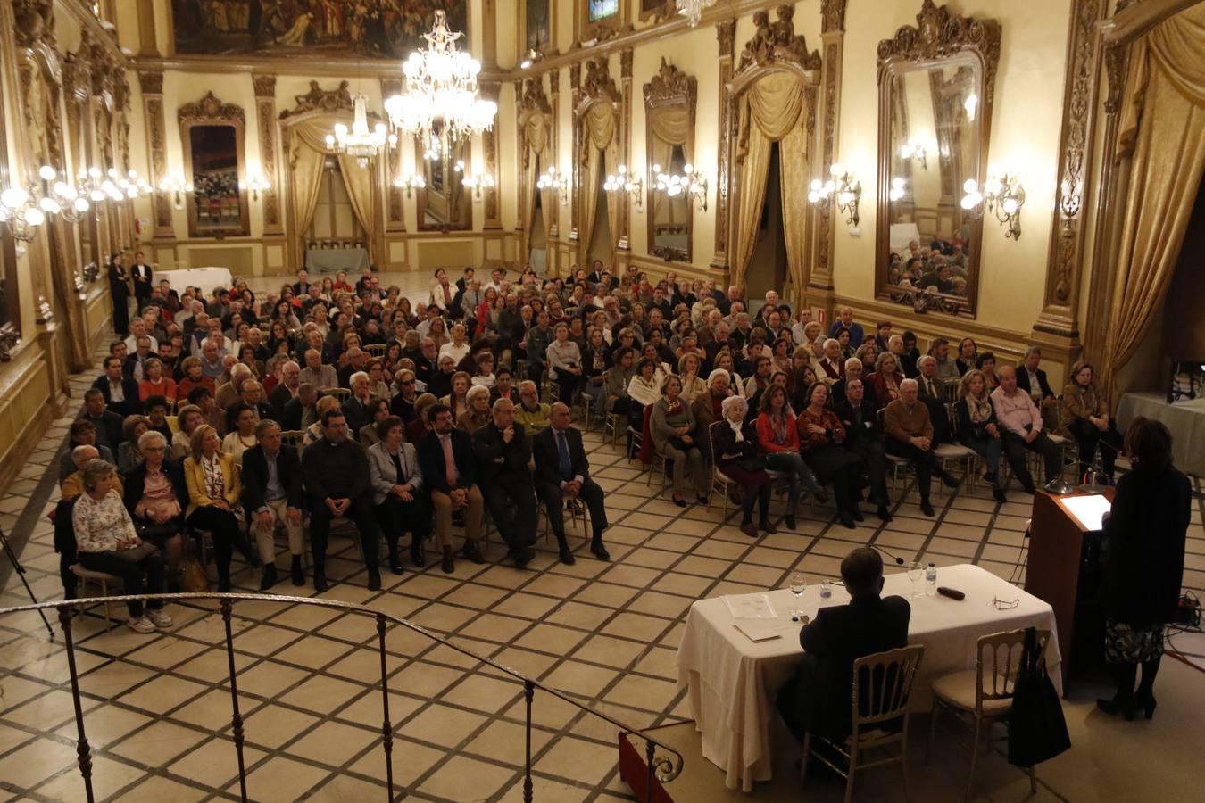 La conferencia de Gloria Lora en Córdoba, en imágenes