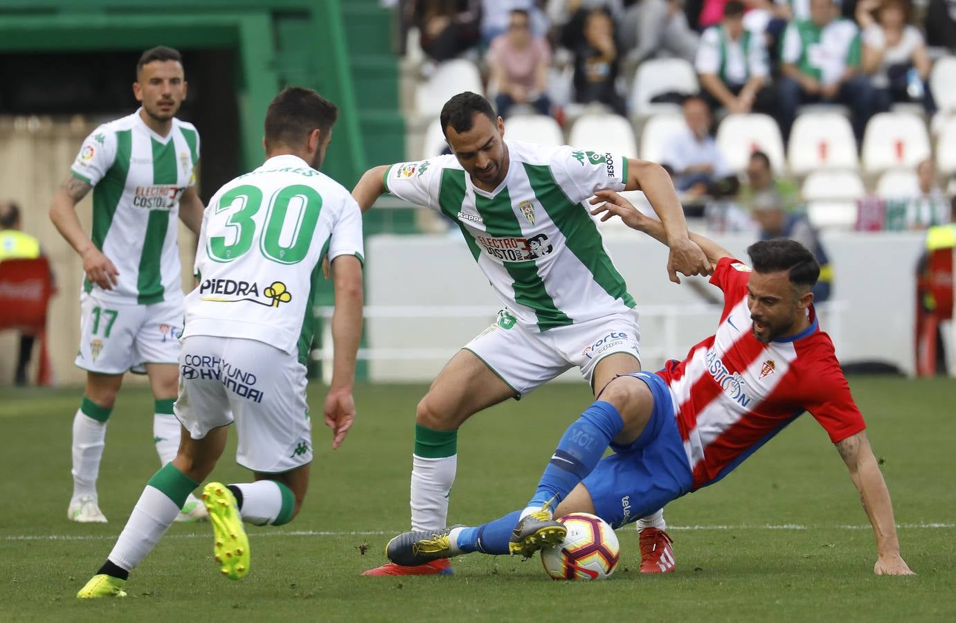 Las mejores imágenes del Córdoba CF-Sporting