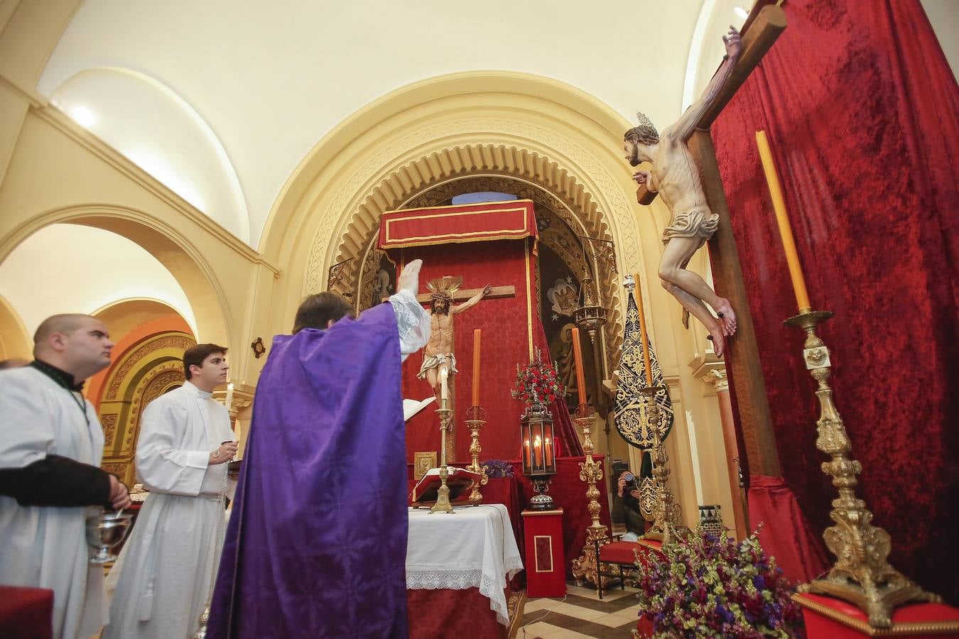 La bendición de la nueva imagen de San Dimas en Córdoba, en imágenes