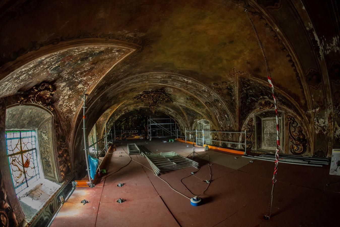 El proceso de restauración de la capilla de San José, en imágenes