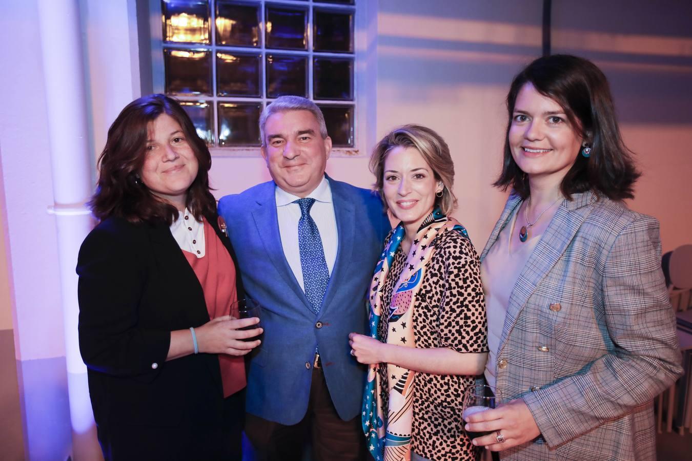 Marta Parias, Ramón López de Tejada, Patricia García Mahamud e Isabel Aguilar