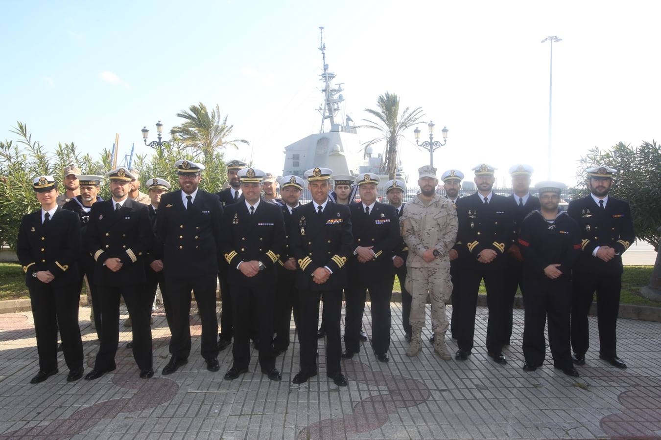 FOTOS: Homenaje de la Armada a la figura de Blas de Lezo en Cádiz