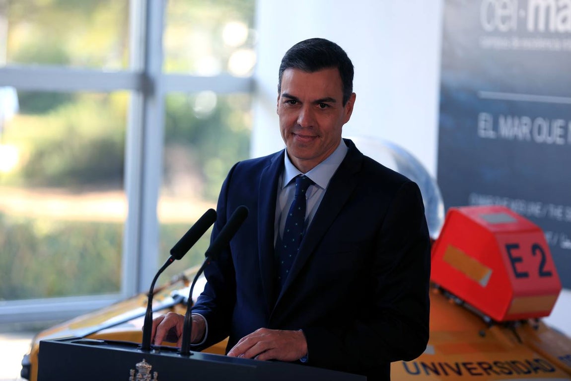 Las fotos de la visita de Pedro Sánchez a Cádiz