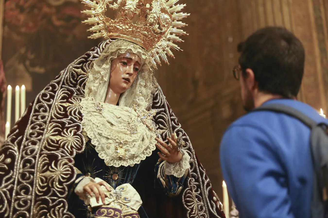 Solemne y devoto besamanos en honor a la Virgen del Valle