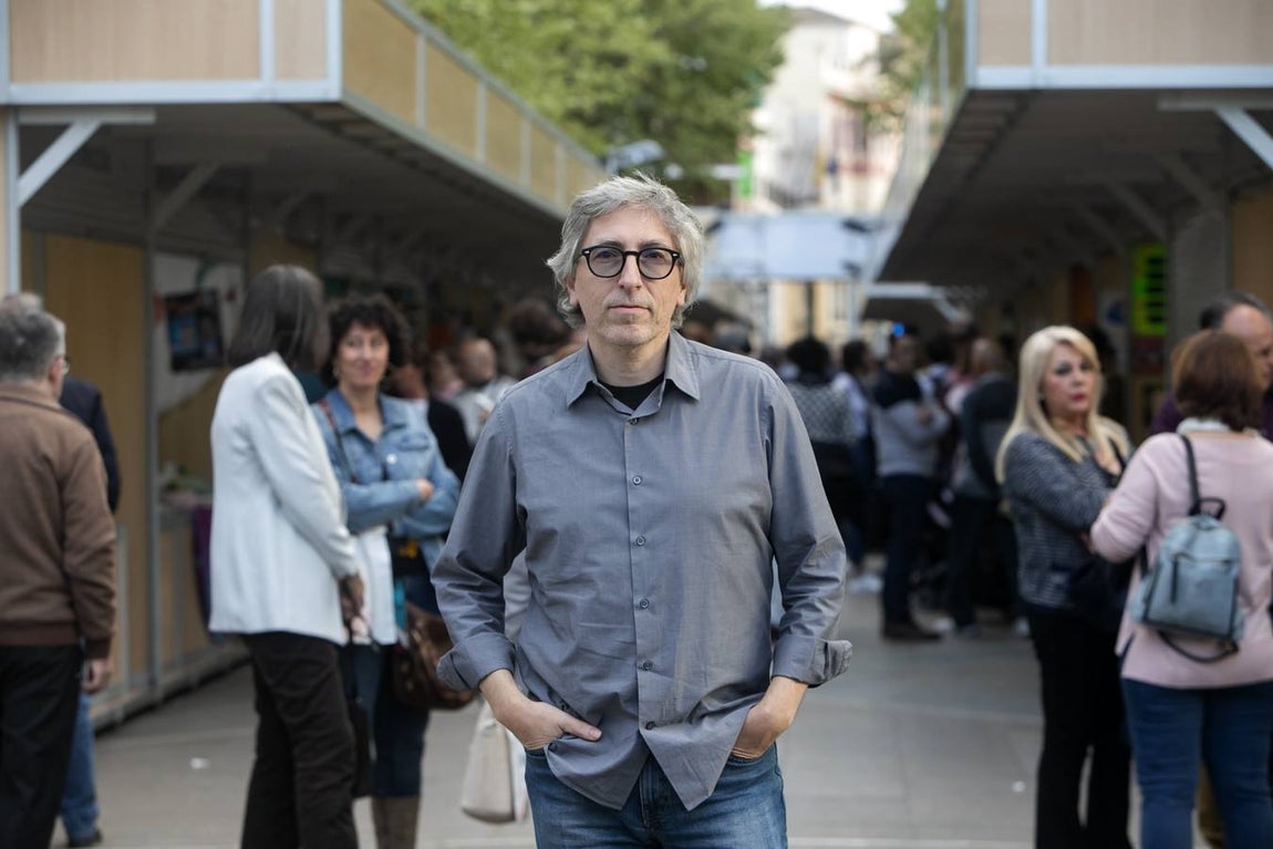 La primera jornada de la Feria del Libro de Córdoba, en imágenes