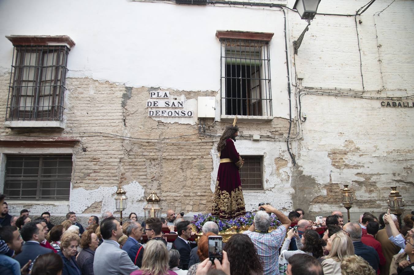 Galería del vía crucis del Cautivo de San Ildefonso