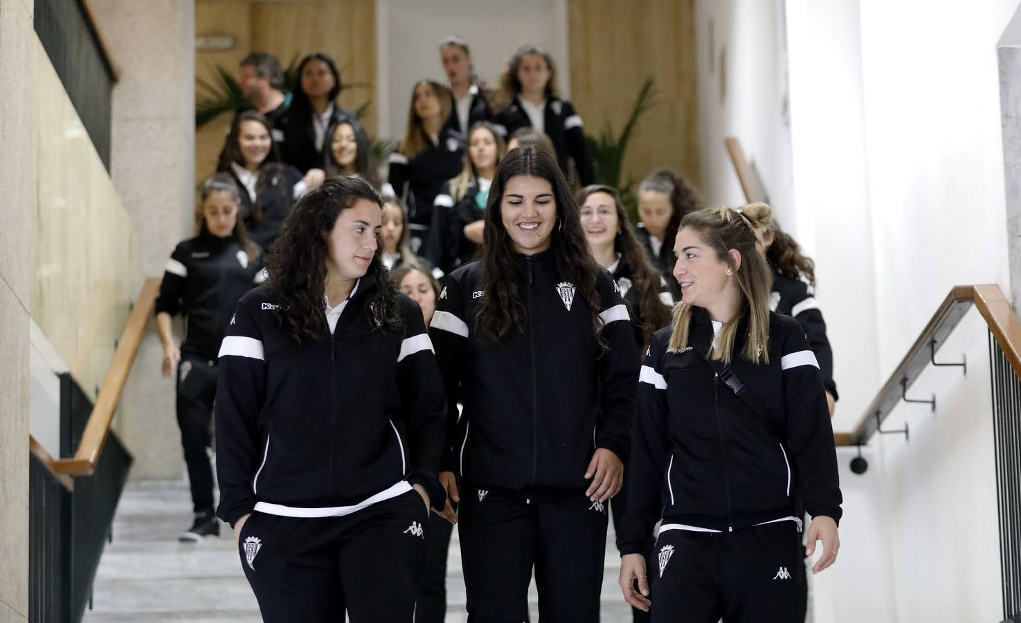 La recepción al Córdoba CF femenino, en imágenes