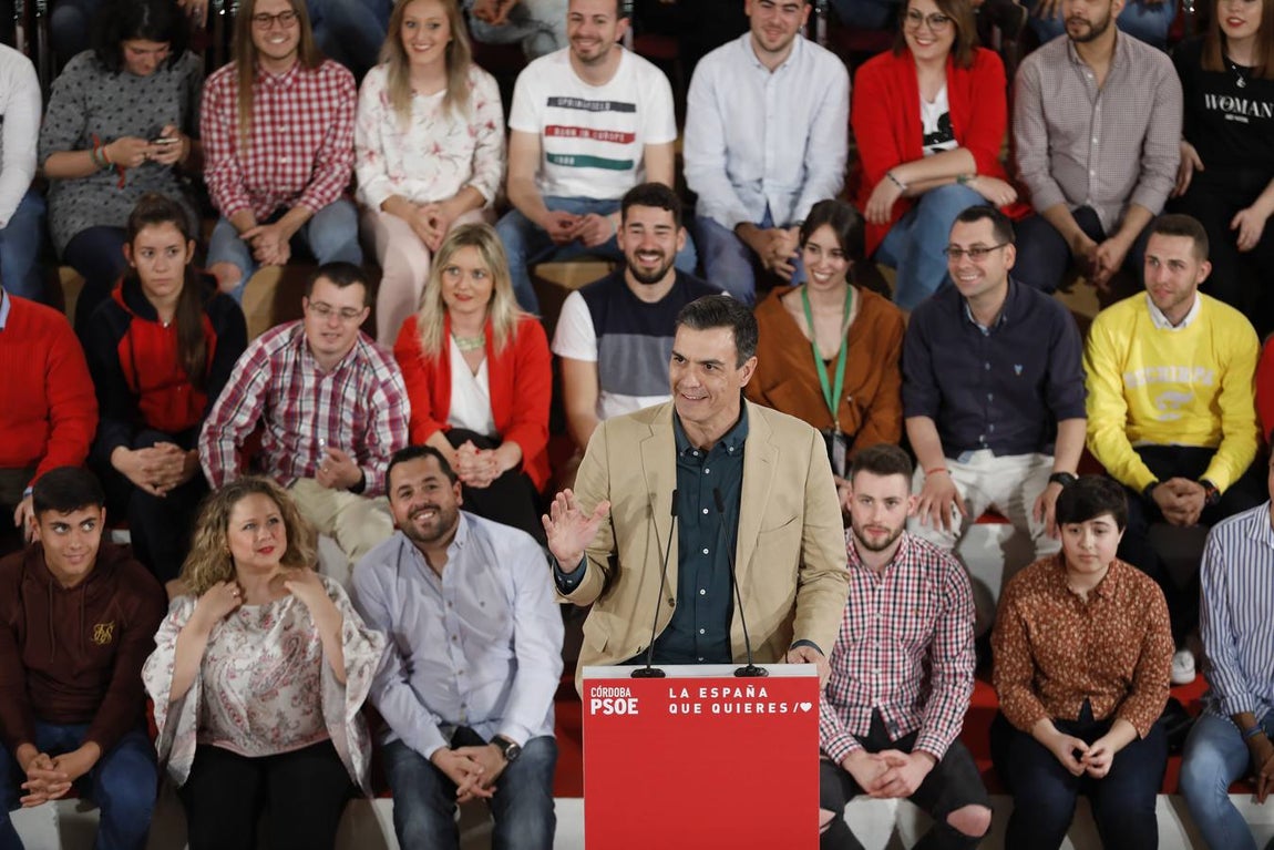 El mitin de Pedro Sánchez en Córdoba, en imágenes