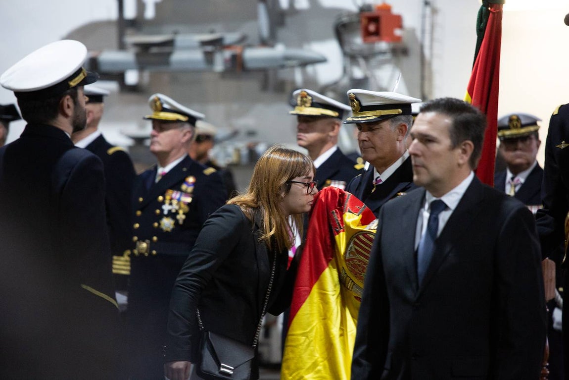 Jura de Bandera de personal civil a bordo del buque «Juan Carlos I» en Algeciras