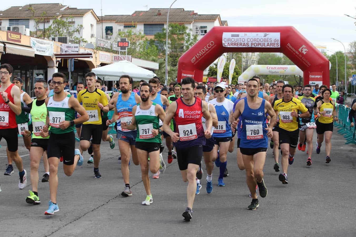 La Carrera Popular del Santuario, con victoria de Grondona y Vázquez, en imágenes